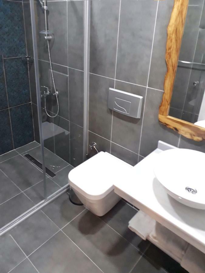 Jakaranda Hotel Istanbul Eksteriør billede